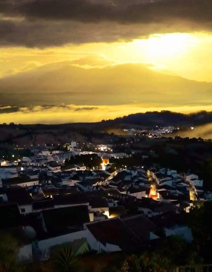 Apartmán La Hacienda De Don Luis Jimena De La Frontera Exteriér fotografie